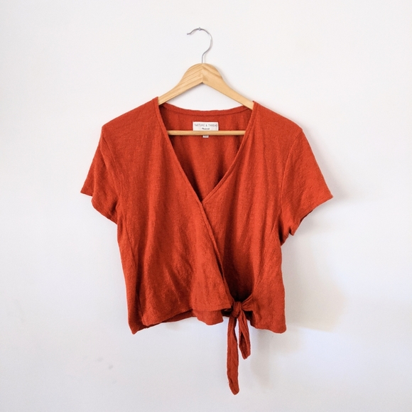 Madewell Textured Wrap Top with Side Tie - Picture 5 of 8
